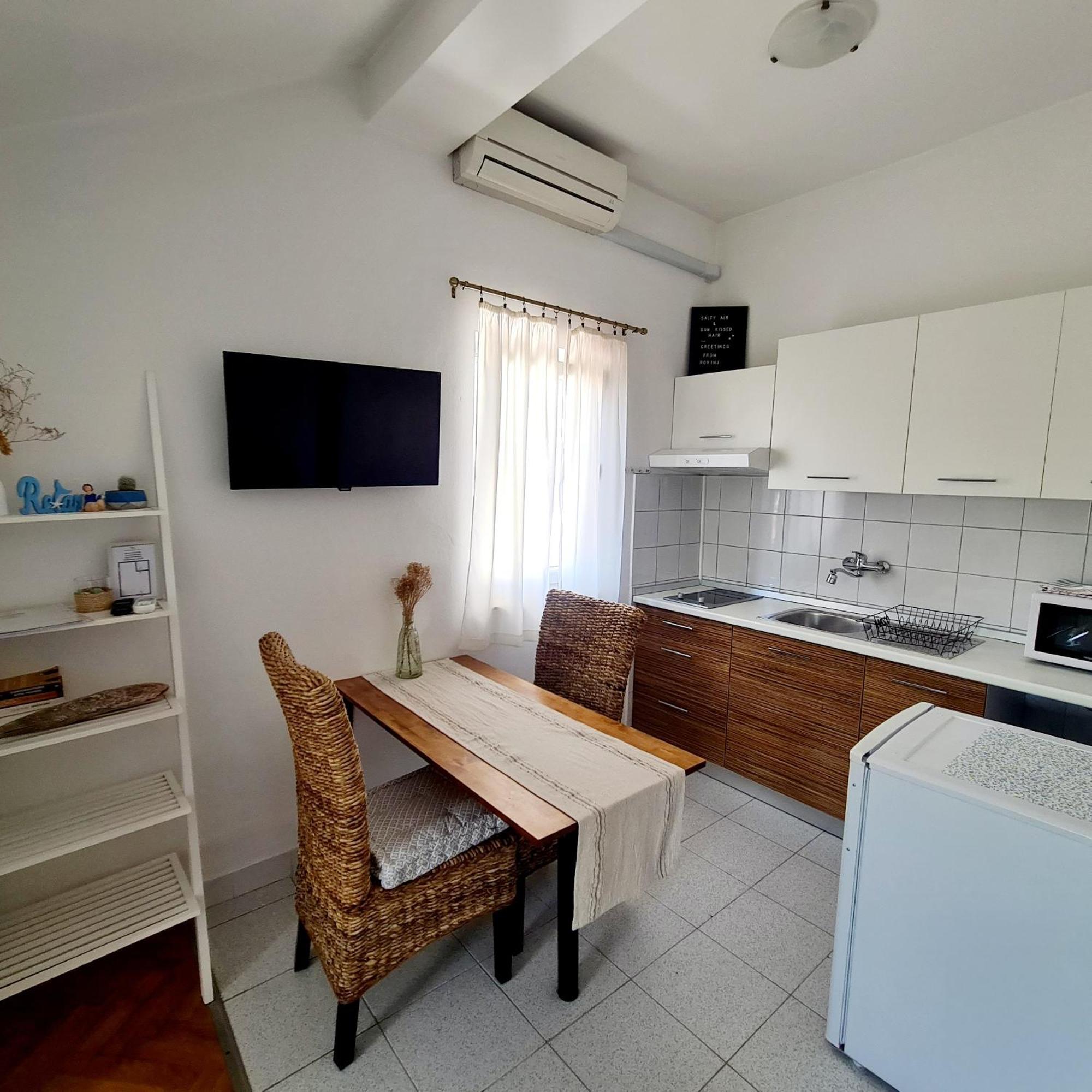 Apartments Ada Ровинь Экстерьер фото